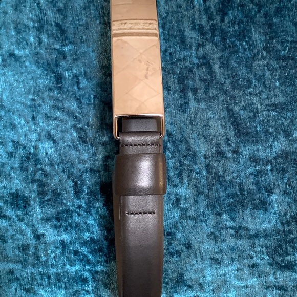 Lafayette 148 black skinny leather belt